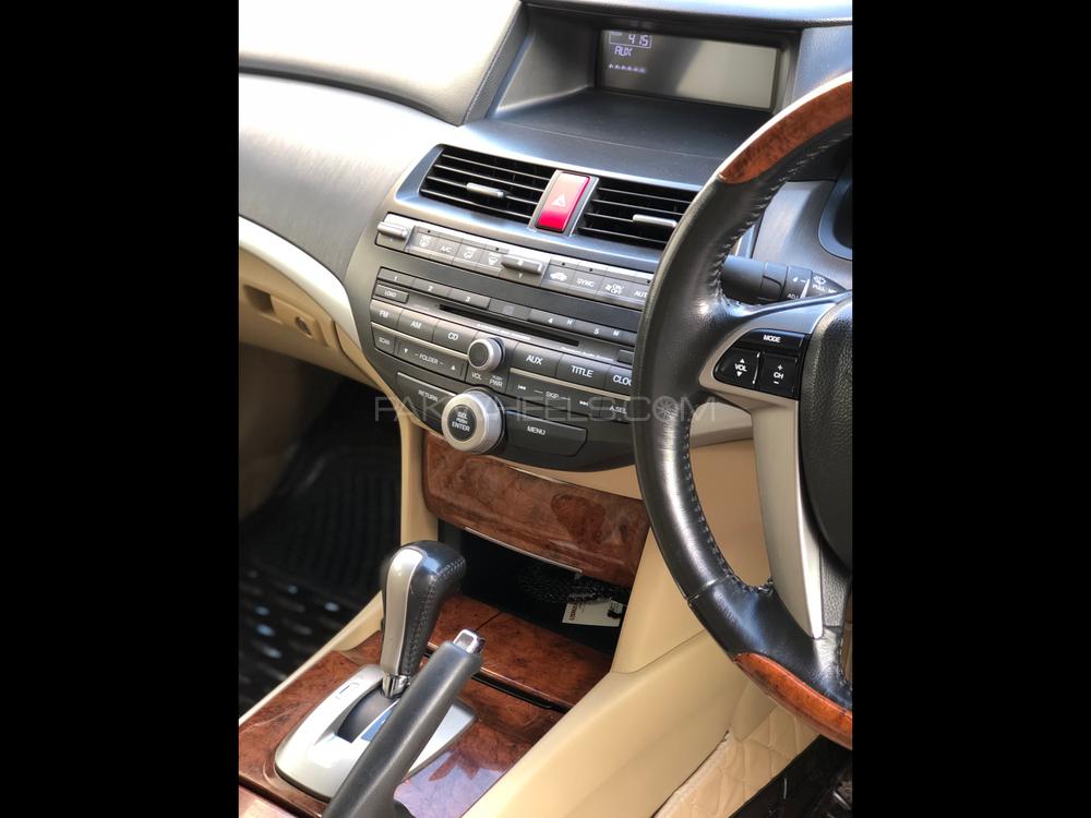 ہونڈا اکارڈ 2010 for Sale in فیصل آباد ہونڈا اکارڈ 2010 for Sale in فیصل آباد Image-8