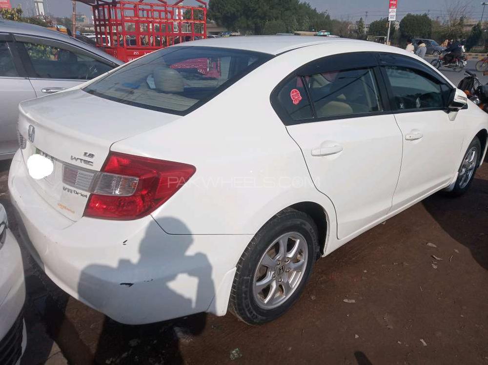 ہونڈا سوک 2015 for Sale in گجرانوالہ ہونڈا سوک 2015 for Sale in گجرانوالہ Image-4