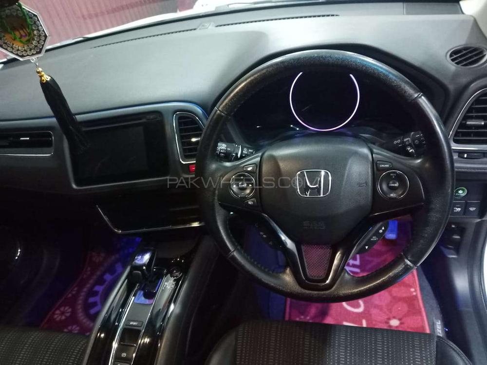 ہونڈا ویزِل 2014 for Sale in گجرانوالہ ہونڈا ویزِل 2014 for Sale in گجرانوالہ Image-9