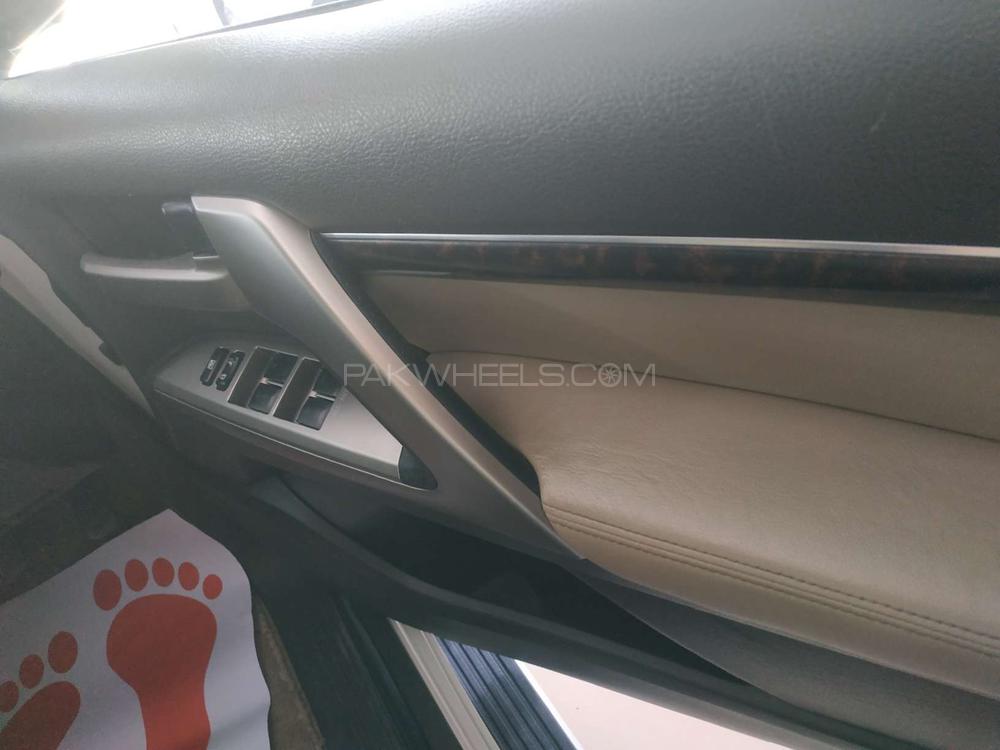 Toyota Land Cruiser 2009 for Sale in Islamabad Toyota Land Cruiser 2009 for Sale in Islamabad Image-9