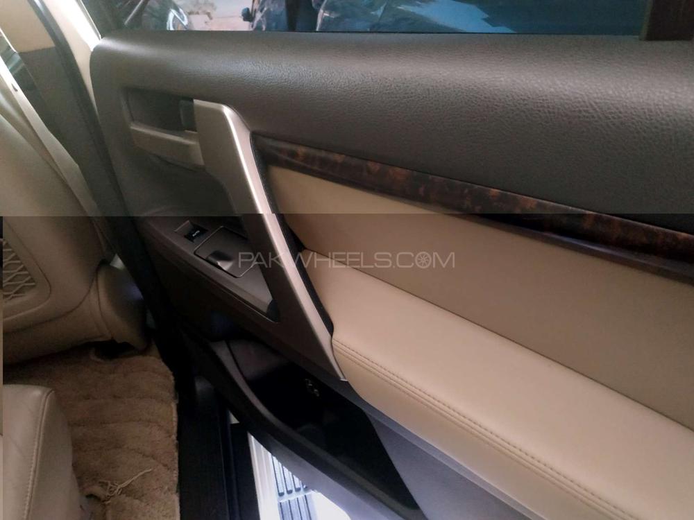 Toyota Land Cruiser 2009 for Sale in Islamabad Toyota Land Cruiser 2009 for Sale in Islamabad Image-12