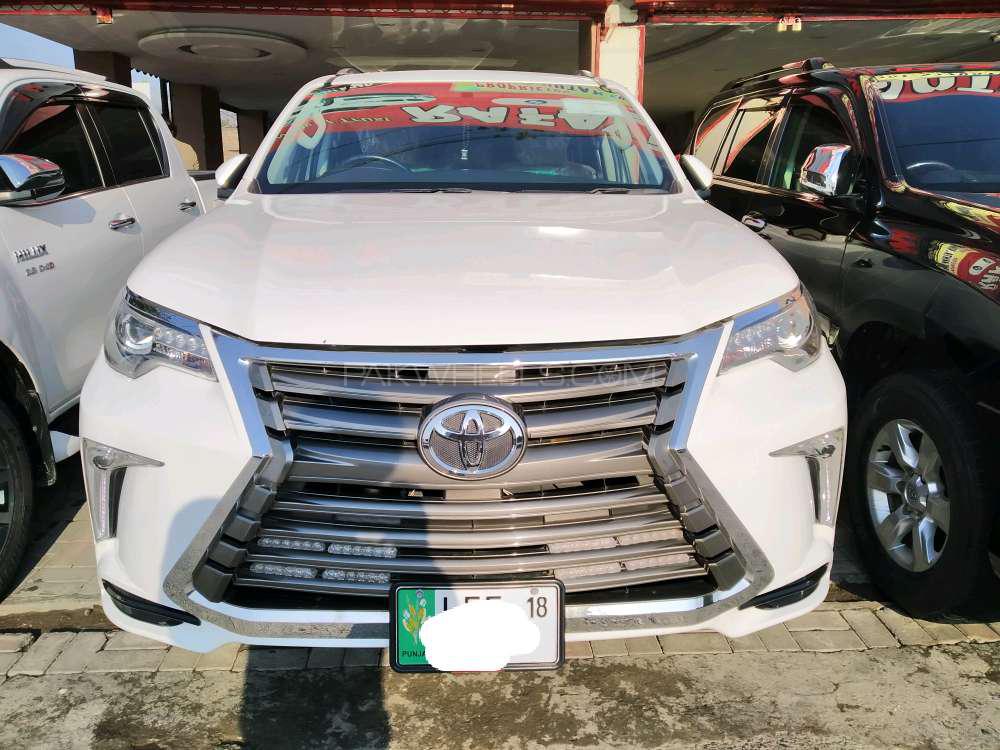 Toyota Fortuner 2018 for Sale in Lahore Image-1