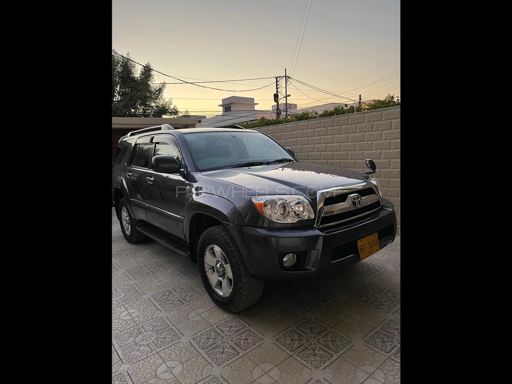Toyota Surf 2006 for Sale in Karachi Toyota Surf 2006 for Sale in Karachi Image-2
