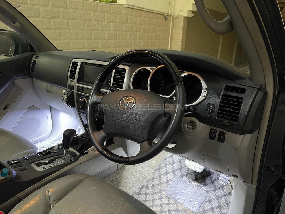 Toyota Surf 2006 for Sale in Karachi Toyota Surf 2006 for Sale in Karachi Image-5