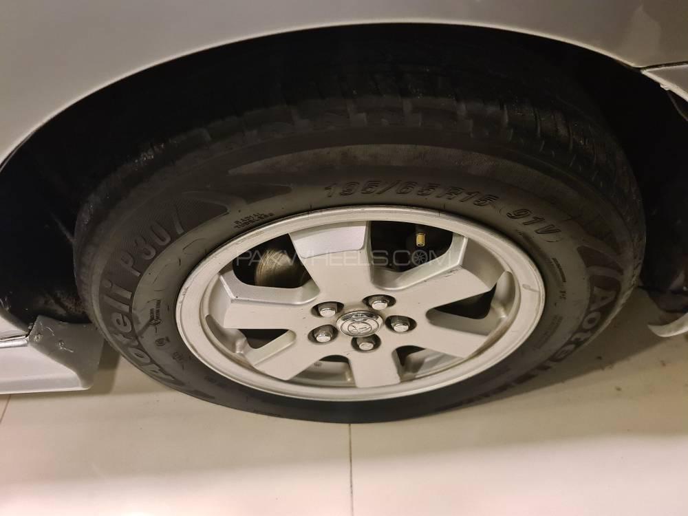 Toyota Prius 2010 for Sale in Rawalpindi Toyota Prius 2010 for Sale in Rawalpindi Image-7