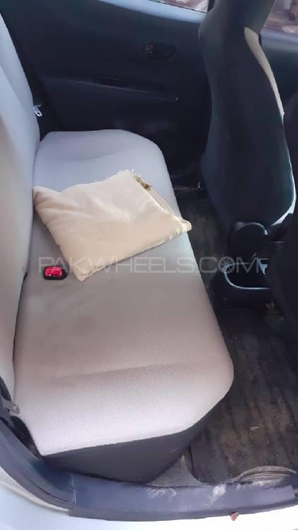 Toyota Vitz 2011 for Sale in Nowshera Toyota Vitz 2011 for Sale in Nowshera Image-17