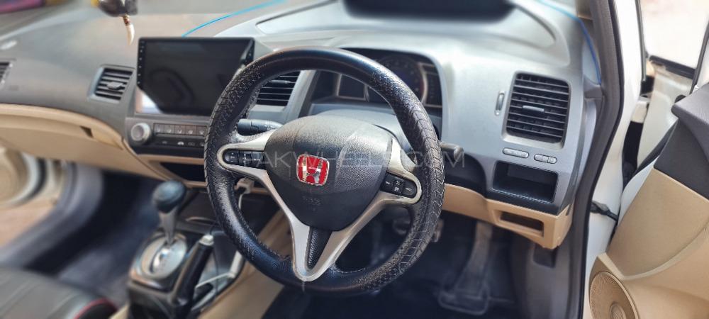 Honda Civic 2011 for Sale in Peshawar Honda Civic 2011 for Sale in Peshawar Image-4