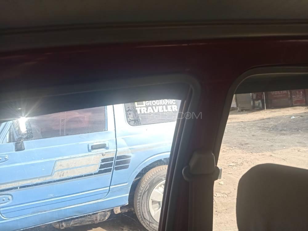 Suzuki Mehran 2005 for Sale in Peshawar Suzuki Mehran 2005 for Sale in Peshawar Image-9
