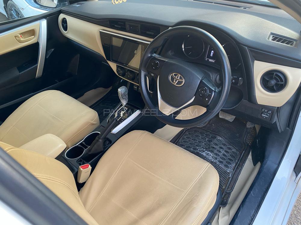 Toyota Corolla 2018 for Sale in Karachi Toyota Corolla 2018 for Sale in Karachi Image-7
