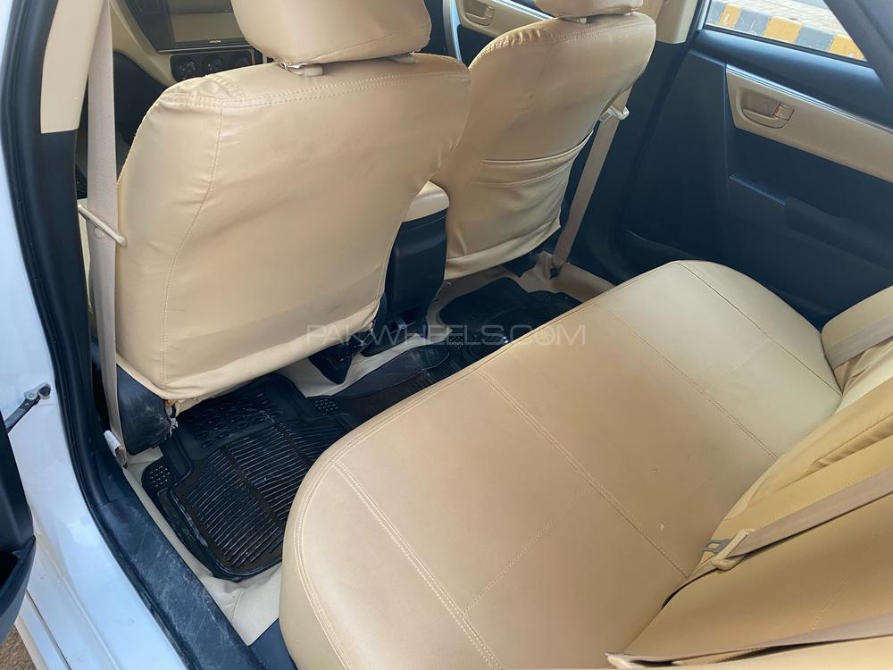 Toyota Corolla 2018 for Sale in Karachi Toyota Corolla 2018 for Sale in Karachi Image-10