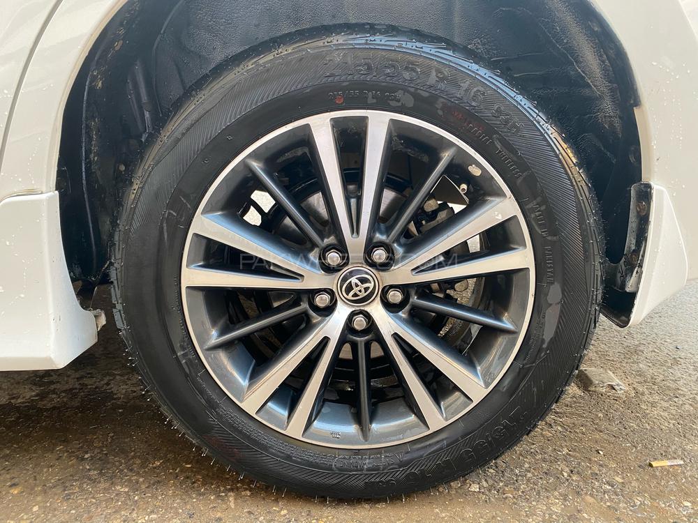 Toyota Corolla 2018 for Sale in Karachi Toyota Corolla 2018 for Sale in Karachi Image-17