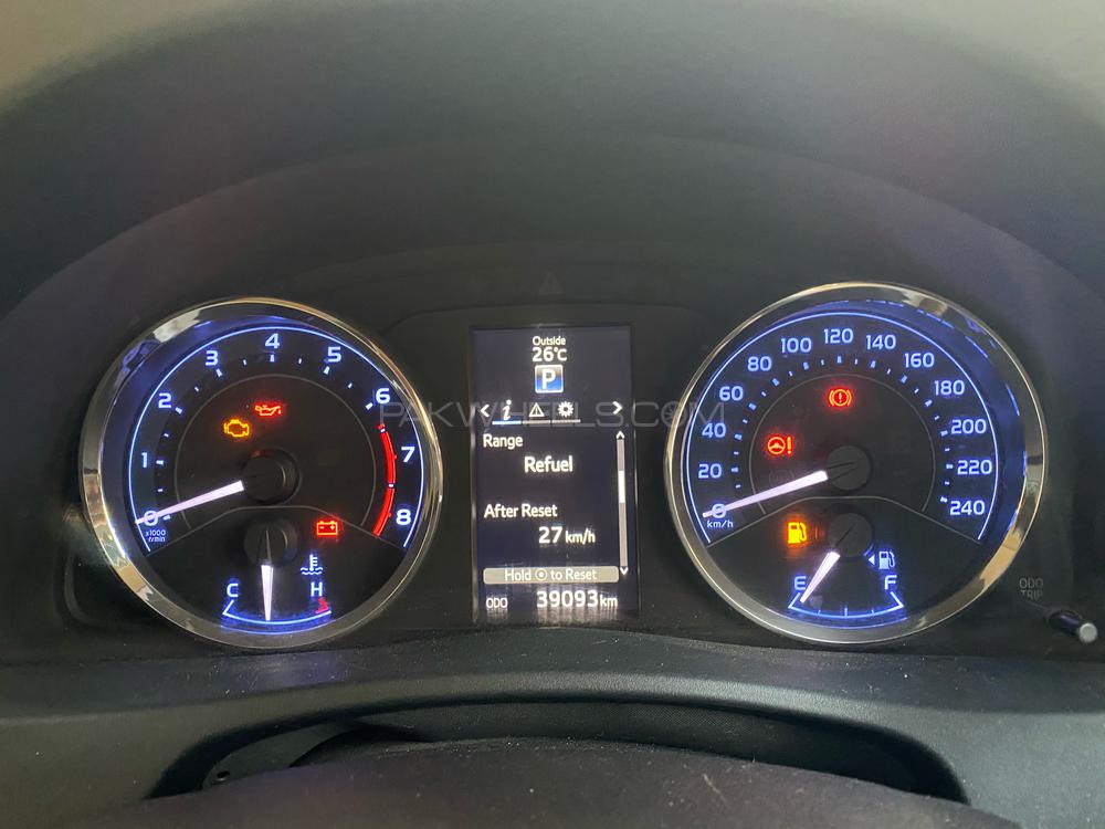 Toyota Corolla 2018 for Sale in Karachi Toyota Corolla 2018 for Sale in Karachi Image-15