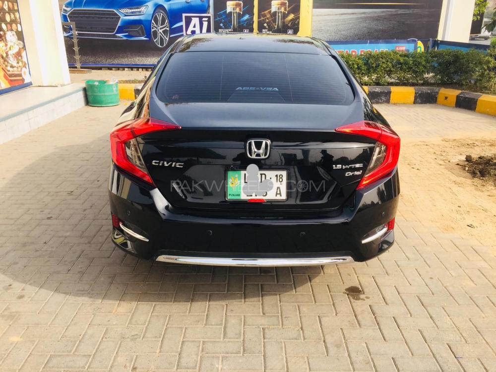 Honda Civic 2018 for Sale in Lahore Honda Civic 2018 for Sale in Lahore Image-16