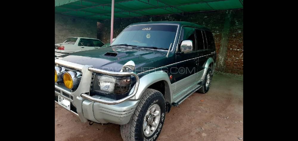 Mitsubishi Pajero 1993 for Sale in Peshawar Mitsubishi Pajero 1993 for Sale in Peshawar Image-6