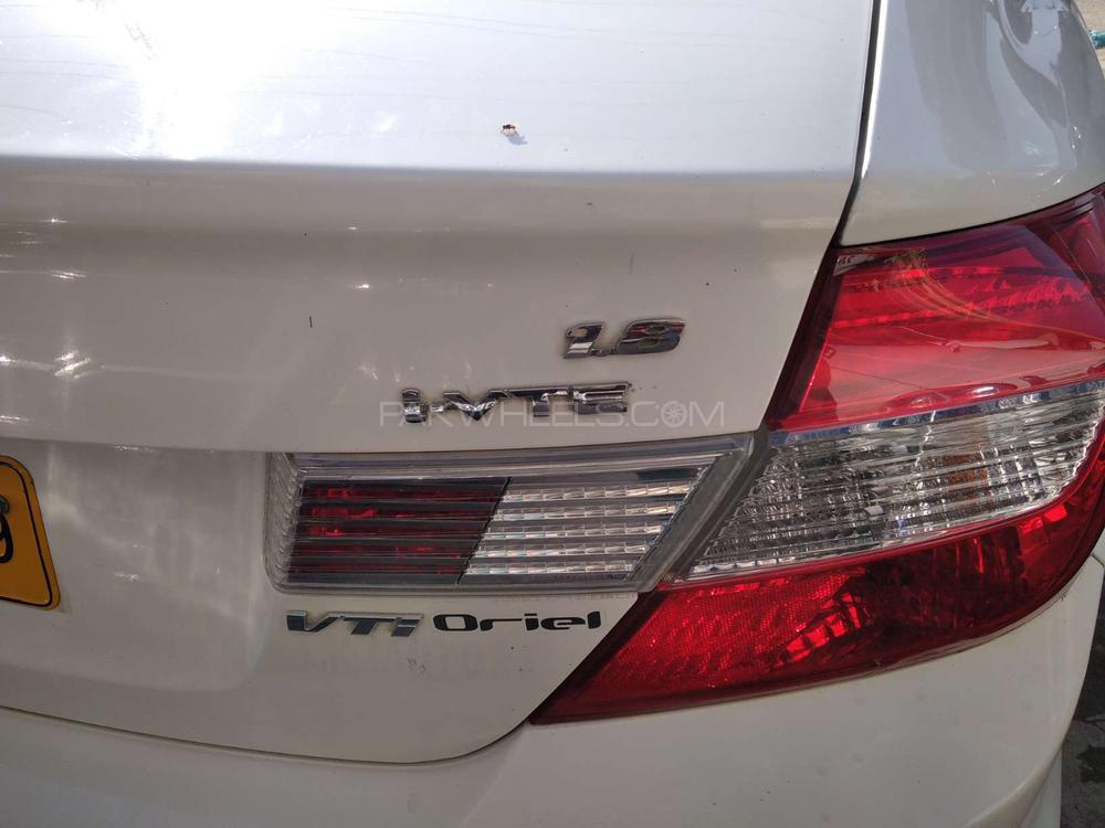 Honda Civic 2014 for Sale in Hyderabad Honda Civic 2014 for Sale in Hyderabad Image-7