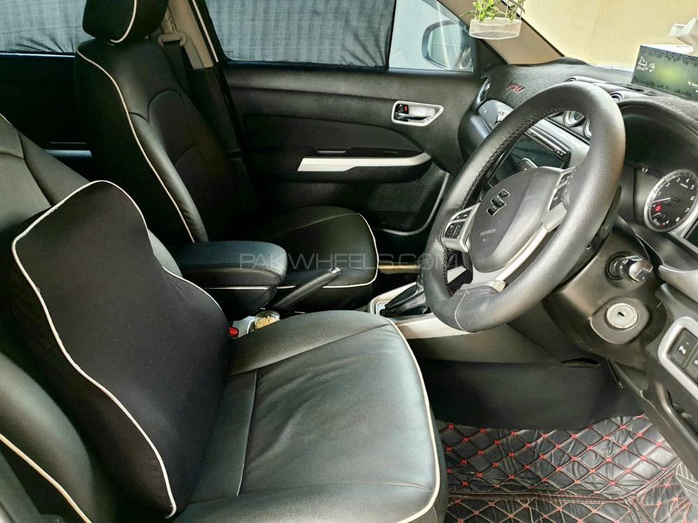 Suzuki Vitara 2018 for Sale in Lahore Suzuki Vitara 2018 for Sale in Lahore Image-5