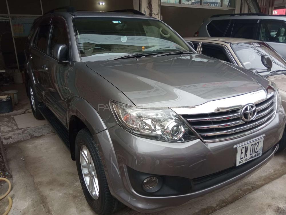 Toyota Fortuner 2015 for Sale in Multan Image-1