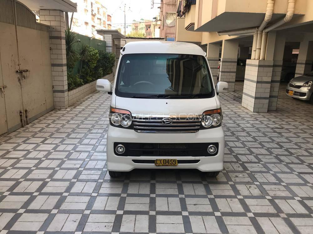 Daihatsu Atrai Wagon 2013 for Sale in Karachi Image-1