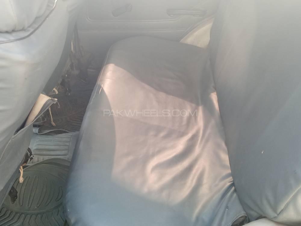 Suzuki Mehran 2004 for Sale in Mian Wali Suzuki Mehran 2004 for Sale in Mian Wali Image-8