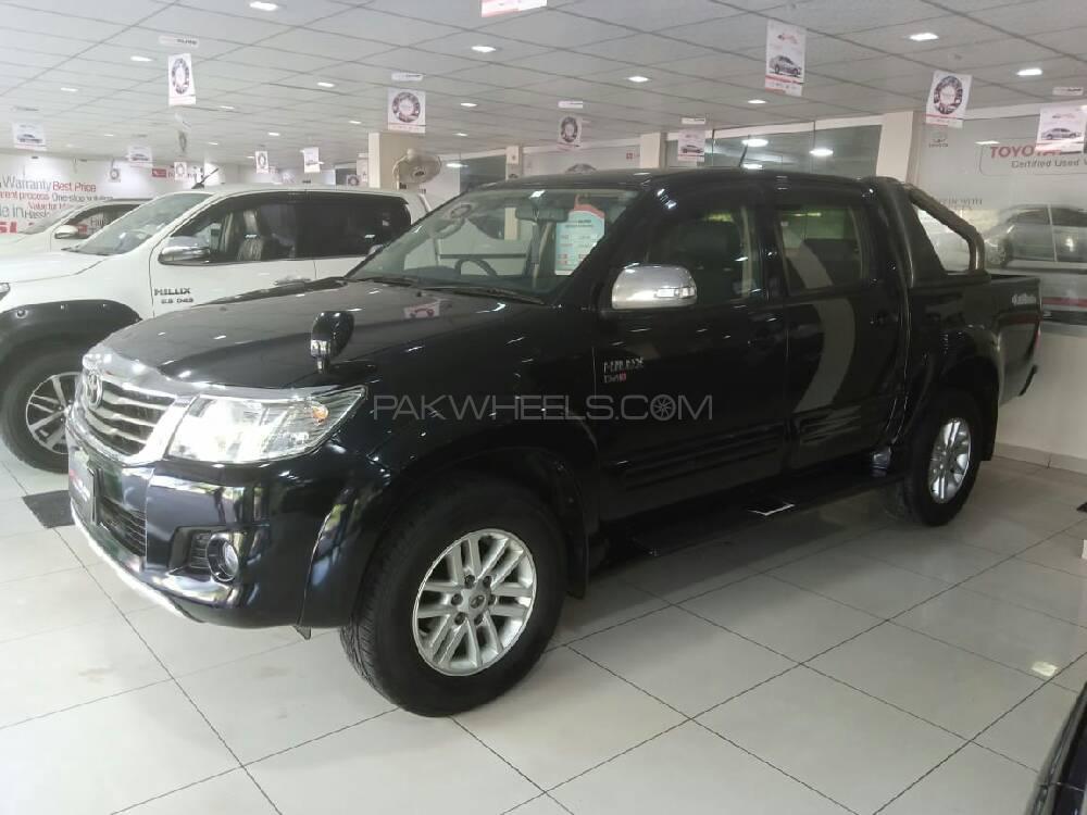 ٹویوٹا ہائیلکس 2016 for Sale in کراچی Image-1