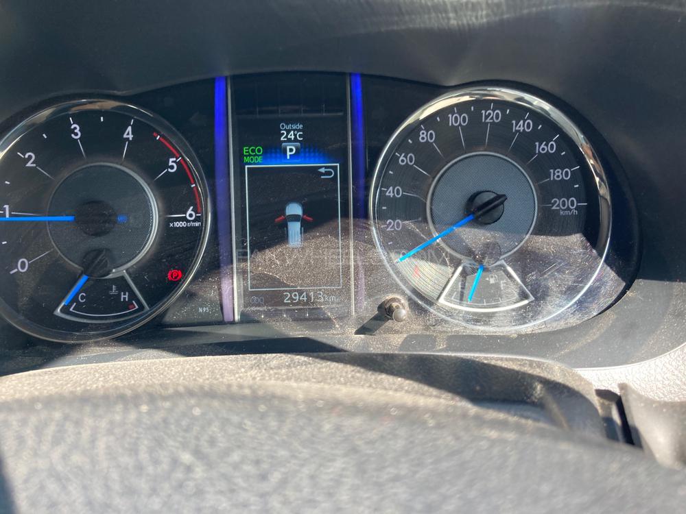 Toyota Fortuner 2018 for Sale in Karachi Toyota Fortuner 2018 for Sale in Karachi Image-6