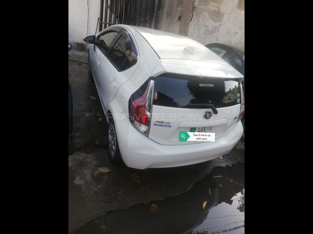 Toyota Aqua 2016 for Sale in Peshawar Toyota Aqua 2016 for Sale in Peshawar Image-5