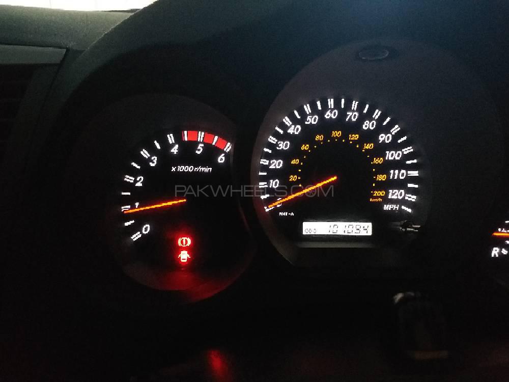 Toyota Hilux 2011 for Sale in Nowshera Toyota Hilux 2011 for Sale in Nowshera Image-20