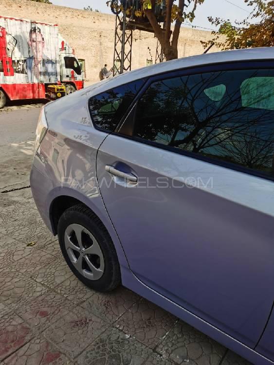 Toyota Prius 2013 for Sale in Peshawar Toyota Prius 2013 for Sale in Peshawar Image-2