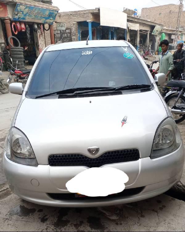 Toyota Vitz 1999 for Sale in Quetta Image-1
