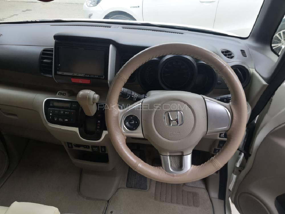 Honda N Box 2017 for Sale in Sialkot Honda N Box 2017 for Sale in Sialkot Image-3