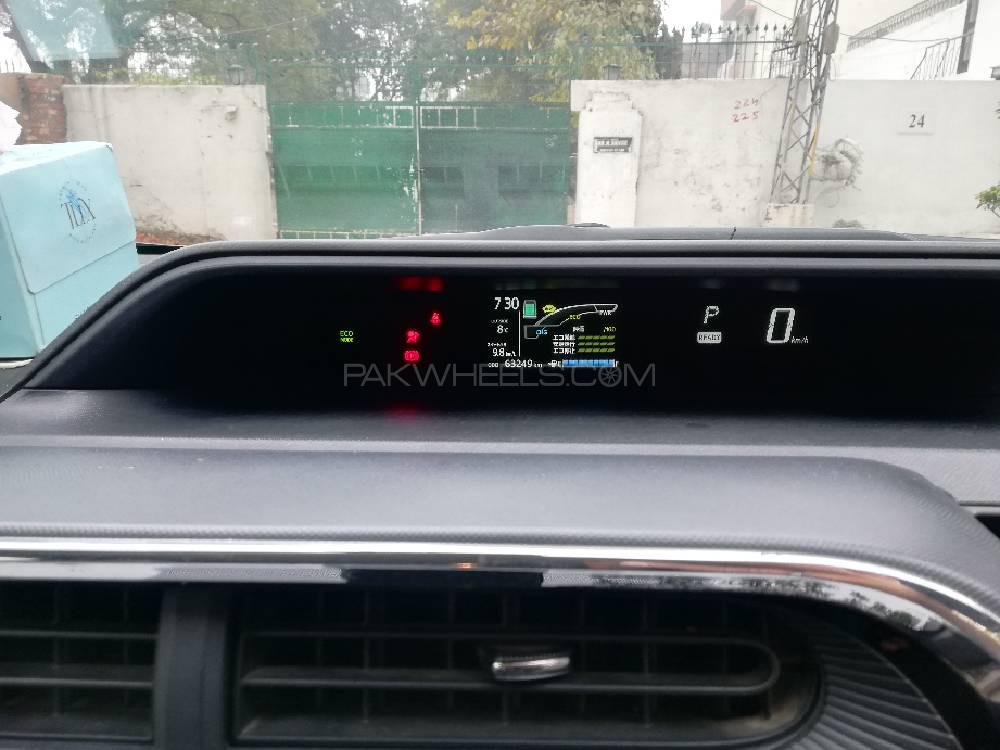 ٹویوٹا اکوا 2017 for Sale in لاہور ٹویوٹا اکوا 2017 for Sale in لاہور Image-9