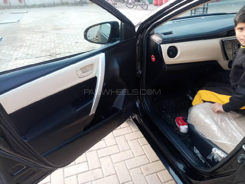 ٹویوٹا کرولا 2019 for Sale in سیالکوٹ ٹویوٹا کرولا 2019 for Sale in سیالکوٹ Image-6