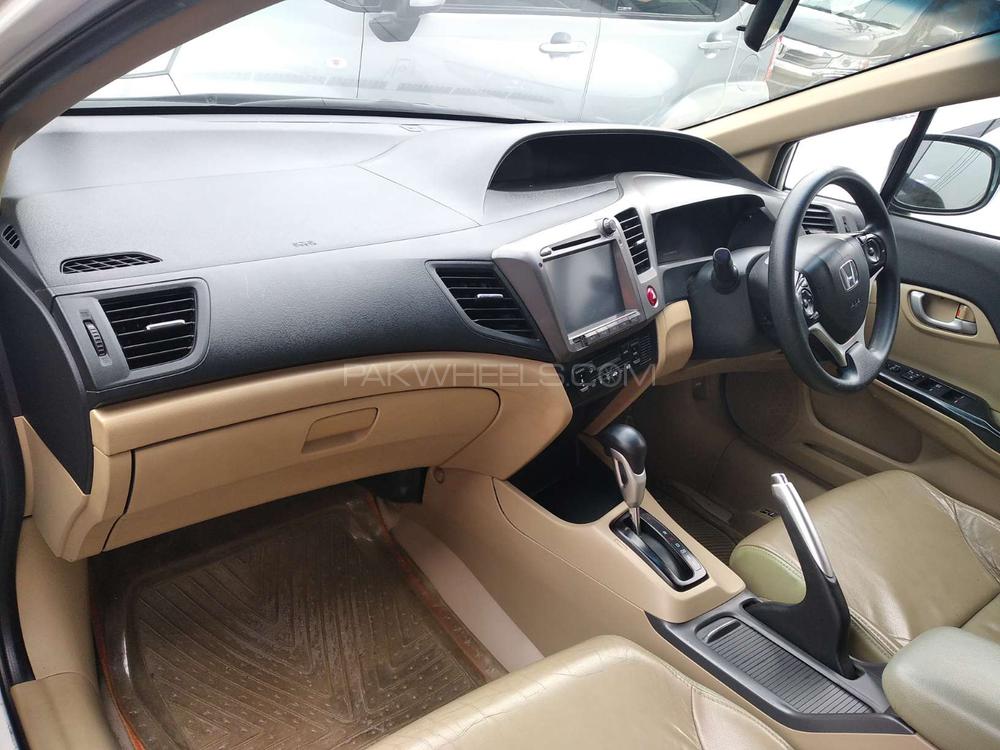 Honda Civic 2014 for Sale in Lahore Honda Civic 2014 for Sale in Lahore Image-9