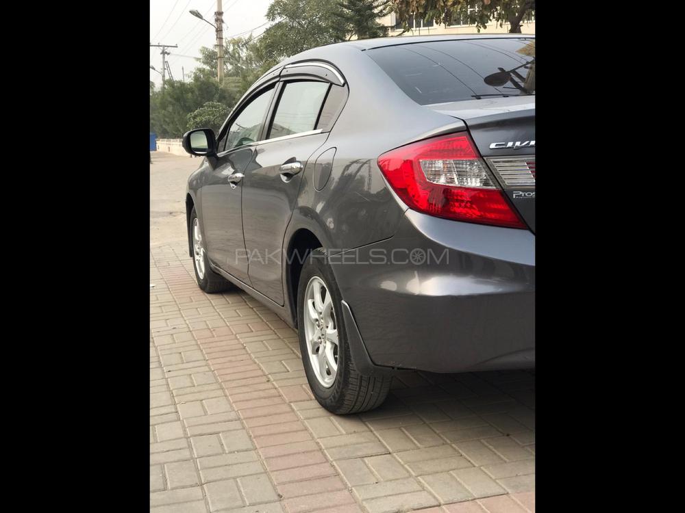 Honda Civic 2015 for Sale in Lahore Honda Civic 2015 for Sale in Lahore Image-4