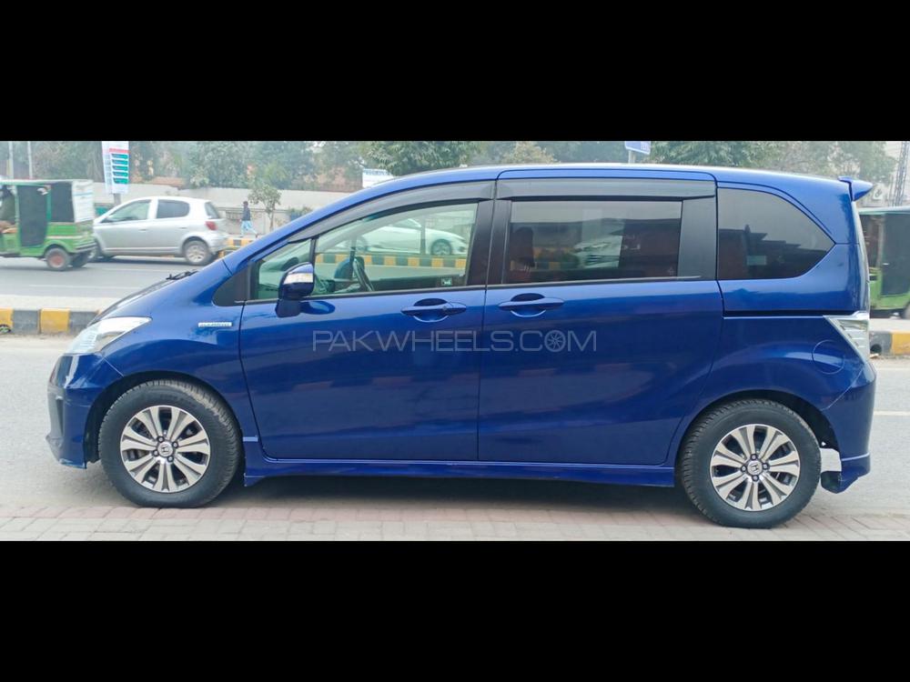 ہونڈا فریڈ 2011 for Sale in لاہور ہونڈا فریڈ 2011 for Sale in لاہور Image-10