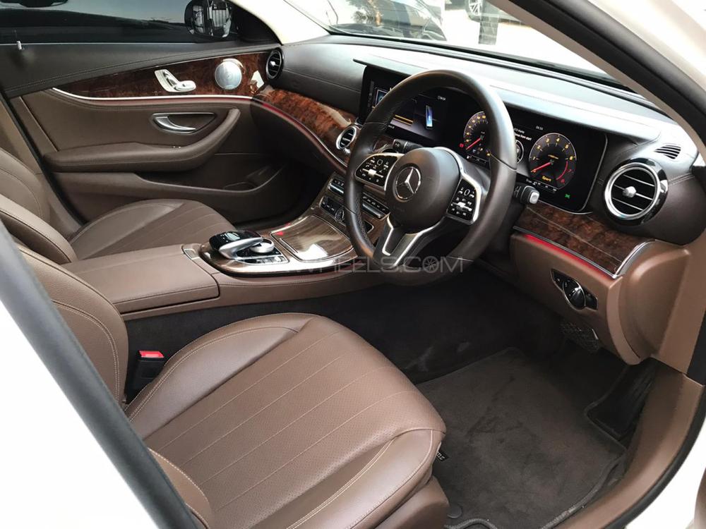 Mercedes Benz E Class 2019 for Sale in Karachi Mercedes Benz E Class 2019 for Sale in Karachi Image-5