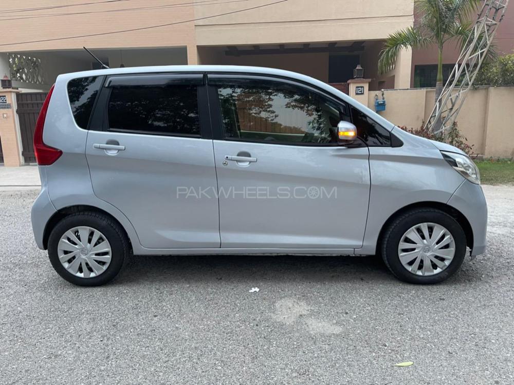 Nissan Dayz 2015 for Sale in Lahore Nissan Dayz 2015 for Sale in Lahore Image-13