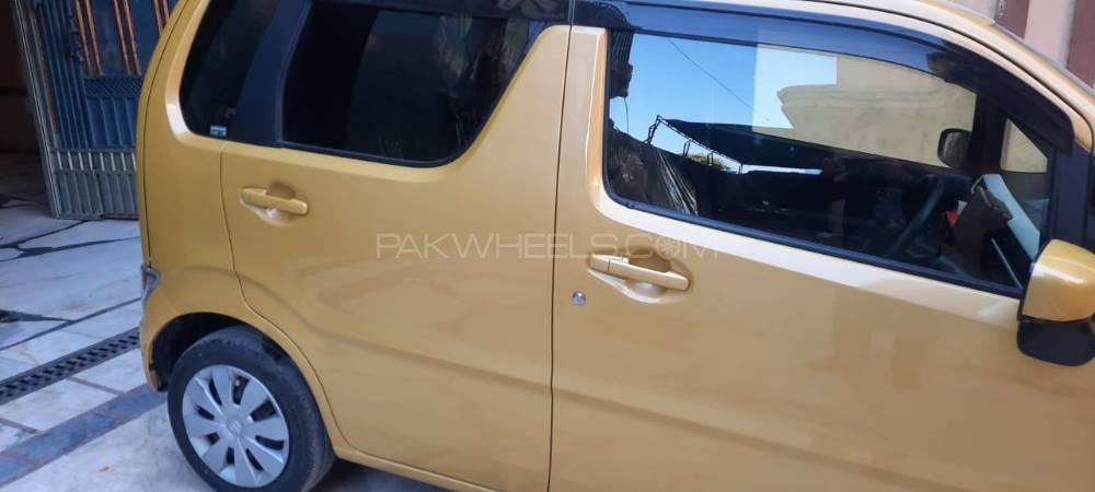 Suzuki Wagon R 2018 for Sale in Peshawar Suzuki Wagon R 2018 for Sale in Peshawar Image-4