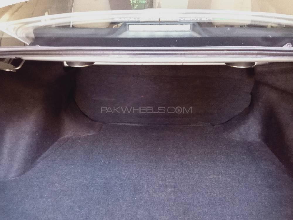 Toyota Corolla 2016 for Sale in Rawalpindi Toyota Corolla 2016 for Sale in Rawalpindi Image-9