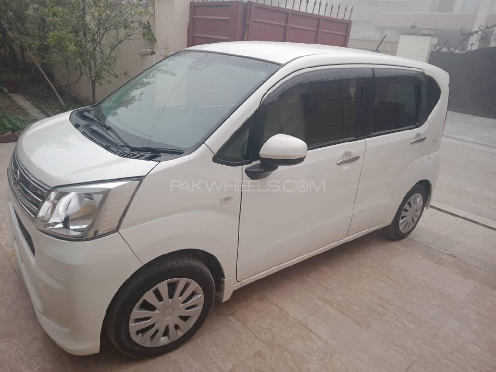 Daihatsu Move 2017 for Sale in Lahore Image-1