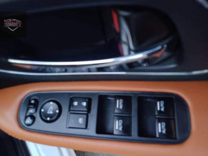 ہونڈا ویزِل 2014 for Sale in سیالکوٹ ہونڈا ویزِل 2014 for Sale in سیالکوٹ Image-15