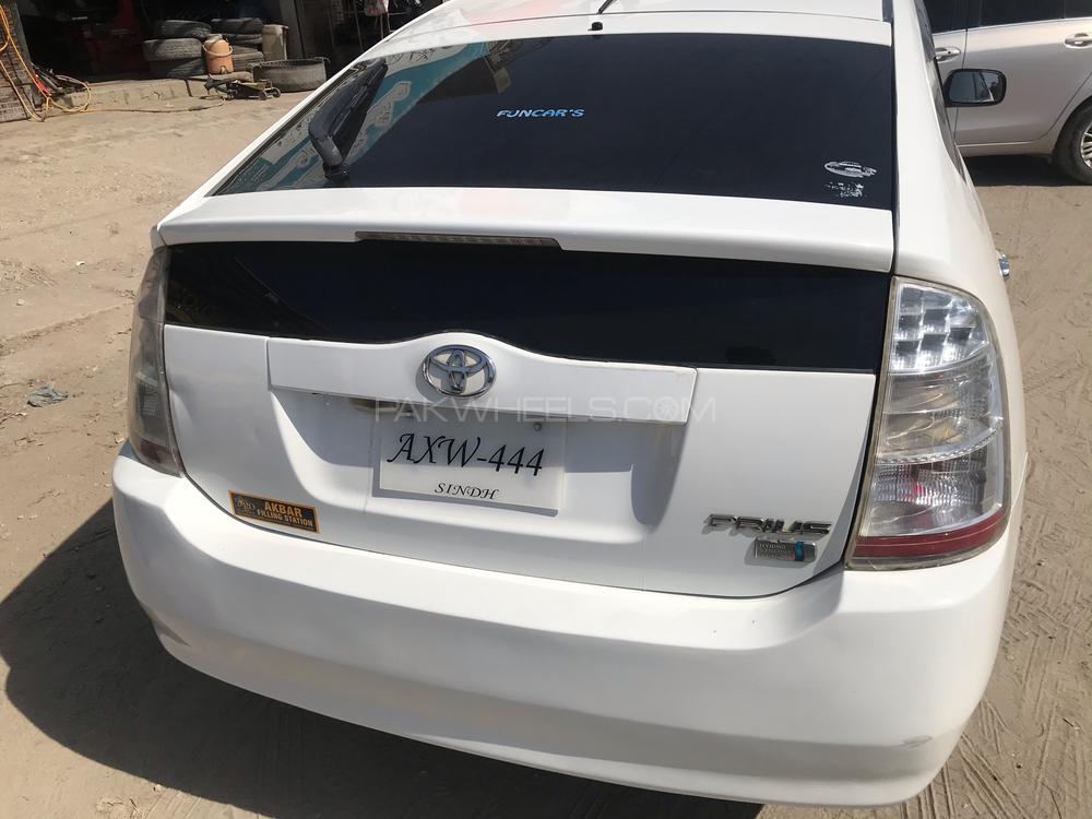 Toyota Prius 2006 for Sale in Dera ismail khan Toyota Prius 2006 for Sale in Dera ismail khan Image-5