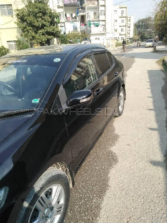 Honda City 2015 for Sale in Islamabad Image-1