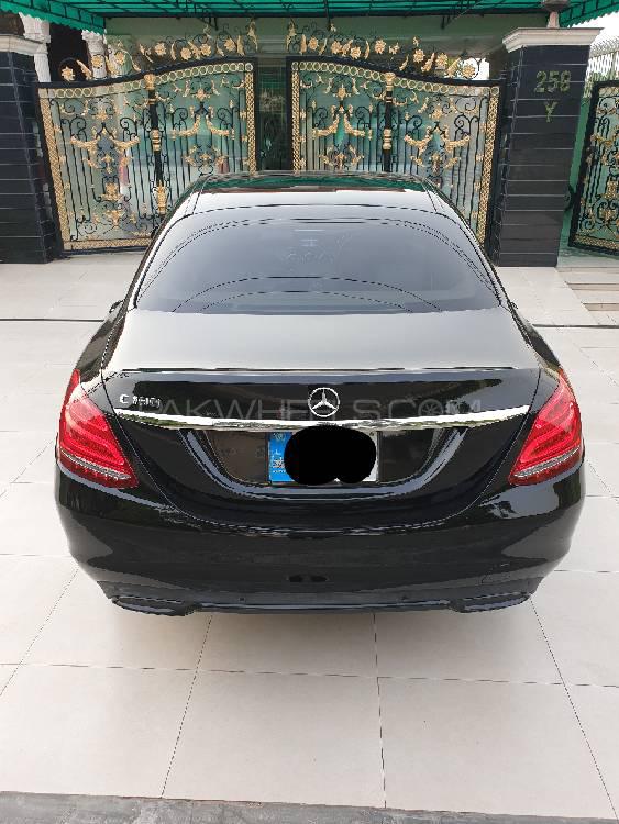 Mercedes Benz C Class 2018 for Sale in Lahore Mercedes Benz C Class 2018 for Sale in Lahore Image-5