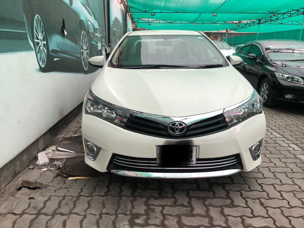 Toyota Corolla 2017 for Sale in Lahore Image-1