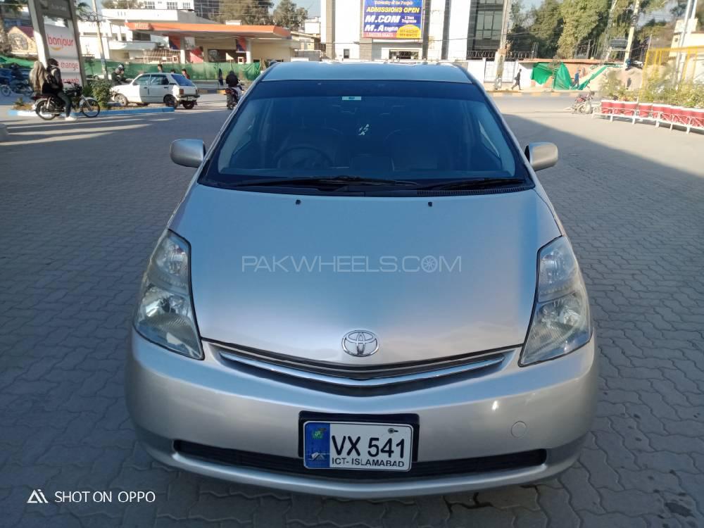 Toyota Prius 2007 for Sale in Islamabad Image-1