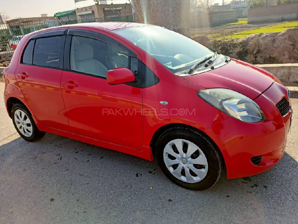 Toyota Vitz 2006 for Sale in Peshawar Image-1