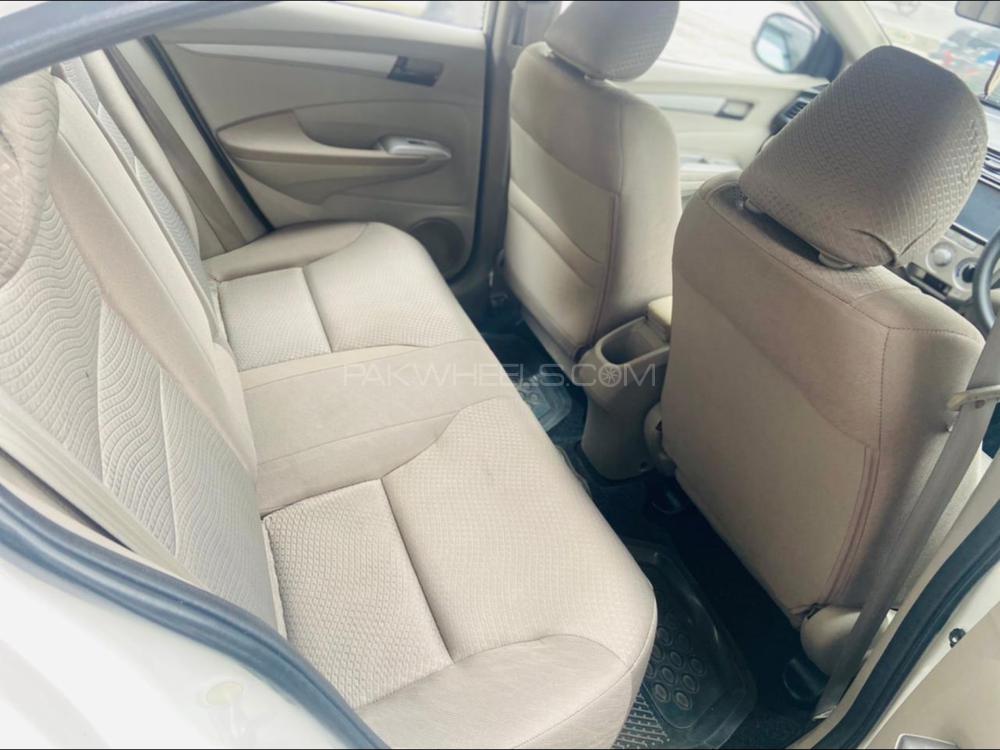 Honda City 2014 for Sale in Lahore Honda City 2014 for Sale in Lahore Image-5