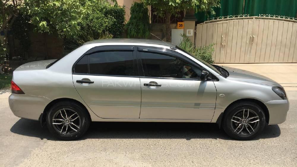 مٹسوبیشی لینسر 2005 for Sale in لاہور Image-1