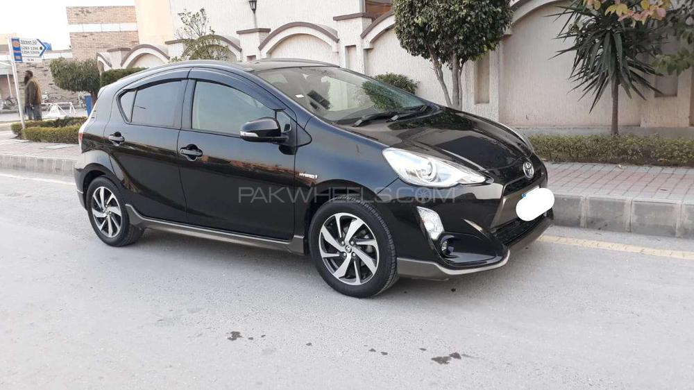 ٹویوٹا اکوا 2015 for Sale in راولپنڈی ٹویوٹا اکوا 2015 for Sale in راولپنڈی Image-3